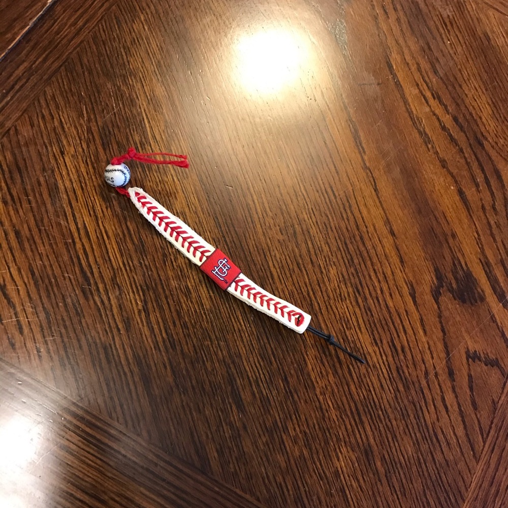 STL cardinals leather bracelet